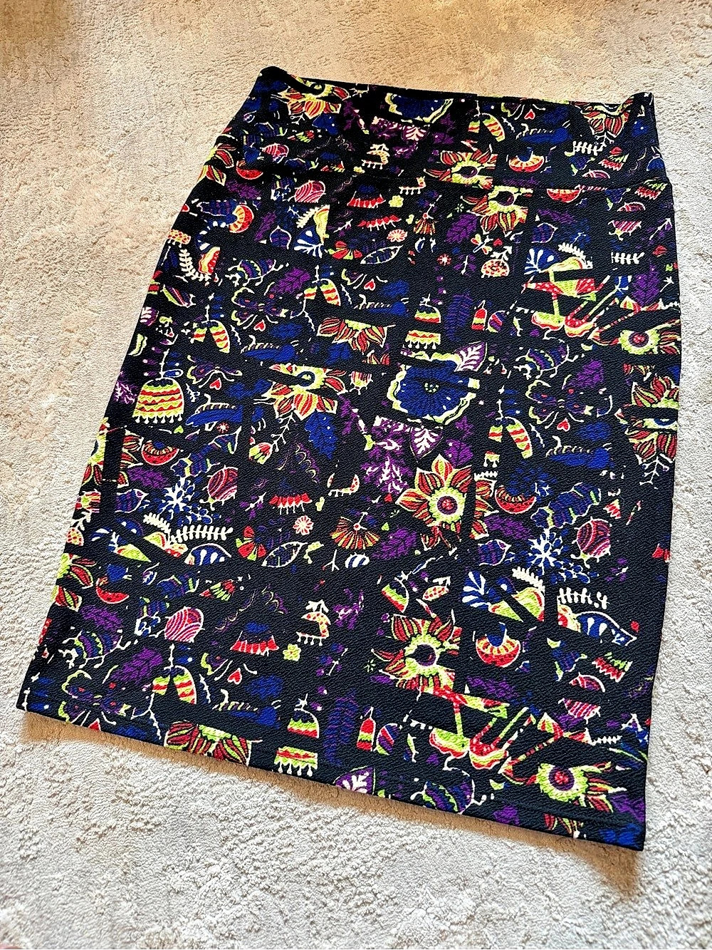 LuLaRoe Cassie Pencil Skirt Black & Multicolored Large